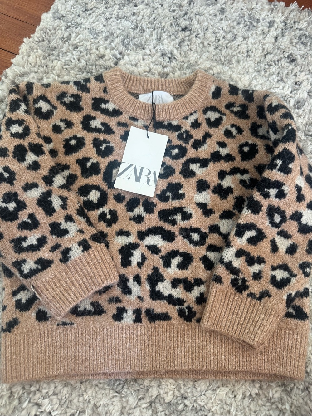 ZARA GIRLS - 6/7 Y/o cheetah sweater